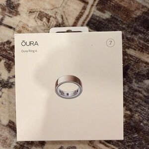 Gold rose Oura ring size 7 brand new sealed